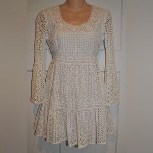 MODA INTERNATIONAL Victoria's Secret BoHo Eyelet Crochet Lace White Dress size 2